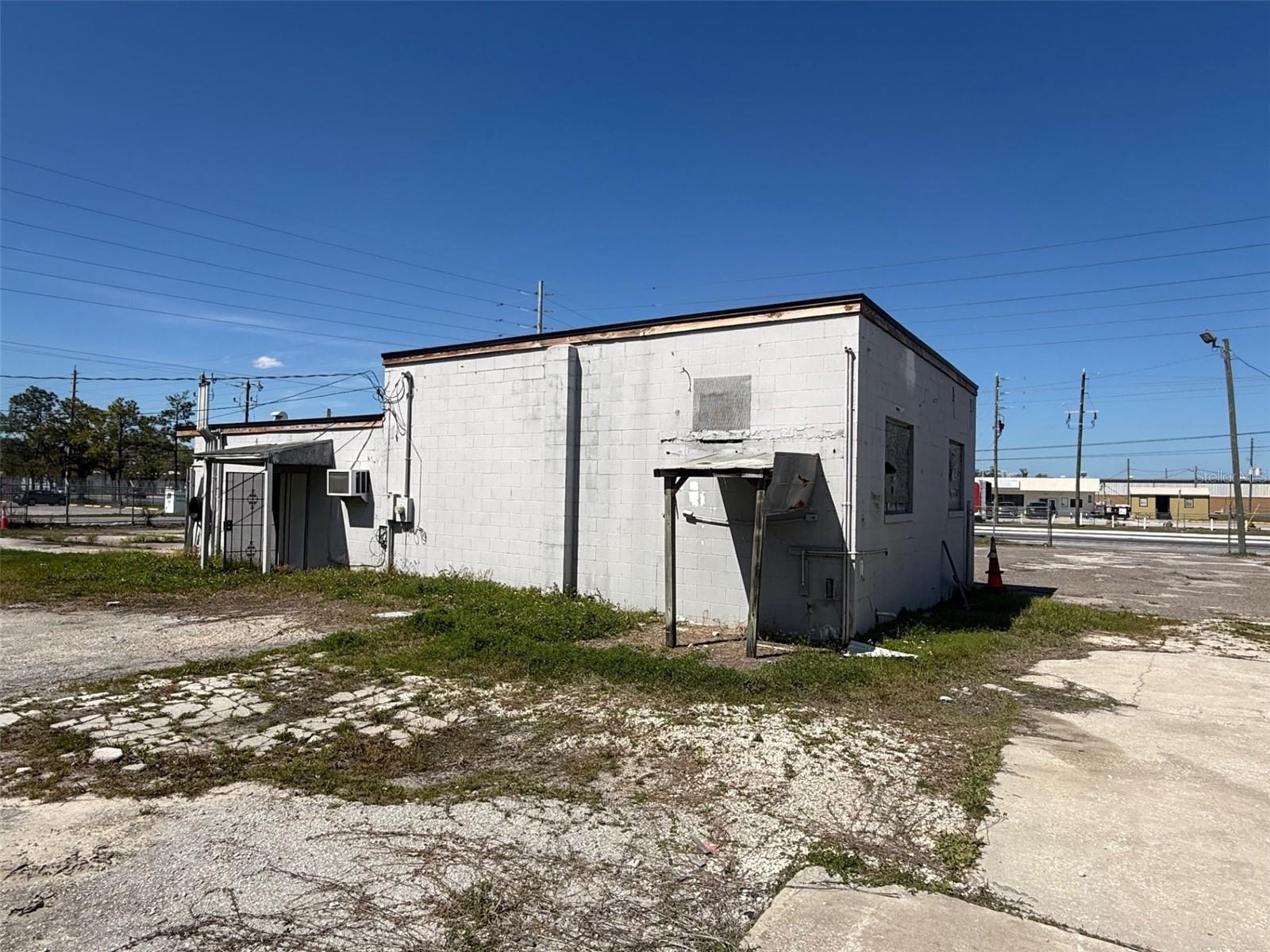 WILLIS R MUNGERS LAND SUB - Commercial Sale