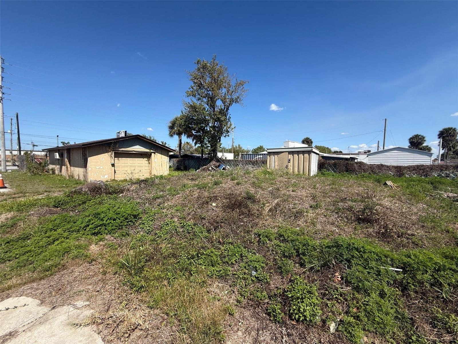 WILLIS R MUNGERS LAND SUB - Commercial Sale