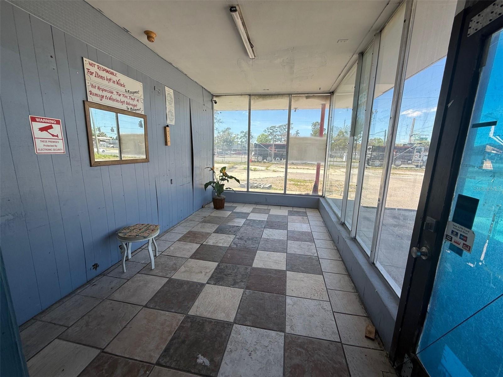 WILLIS R MUNGERS LAND SUB - Commercial Sale