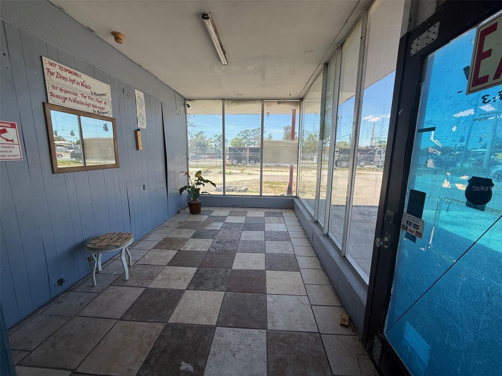 WILLIS R MUNGERS LAND SUB - Commercial Sale