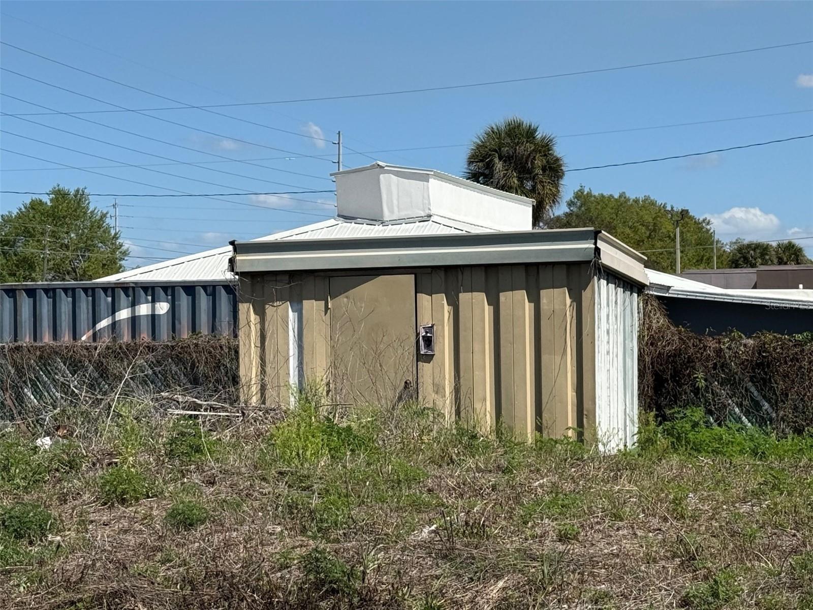 WILLIS R MUNGERS LAND SUB - Commercial Sale