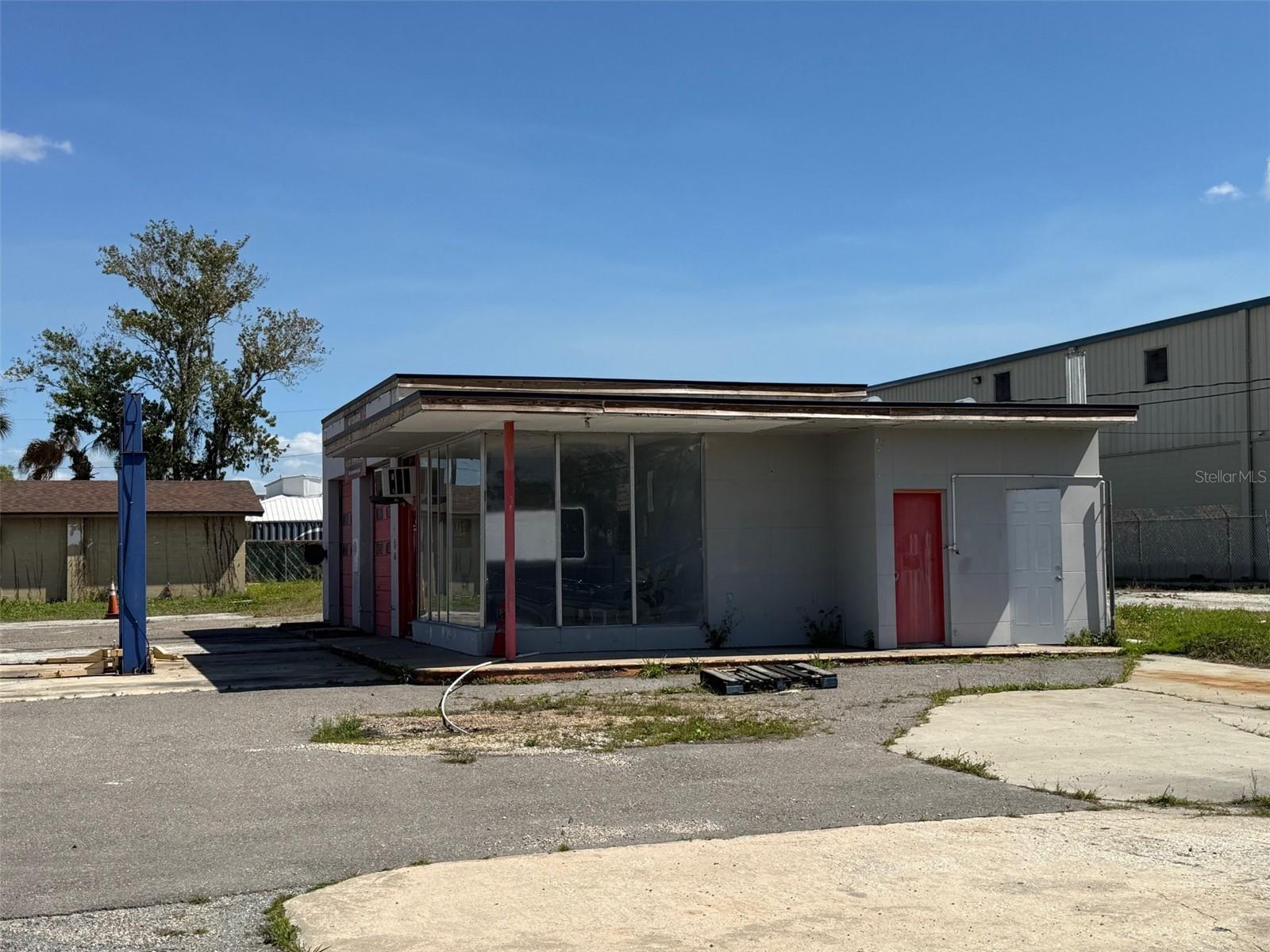 WILLIS R MUNGERS LAND SUB - Commercial Sale