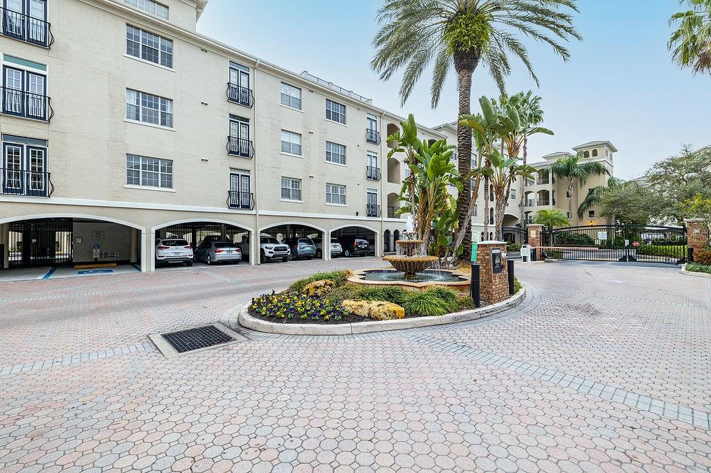 HARBOUR PLACE CITY HOMES A CON - Residential Lease