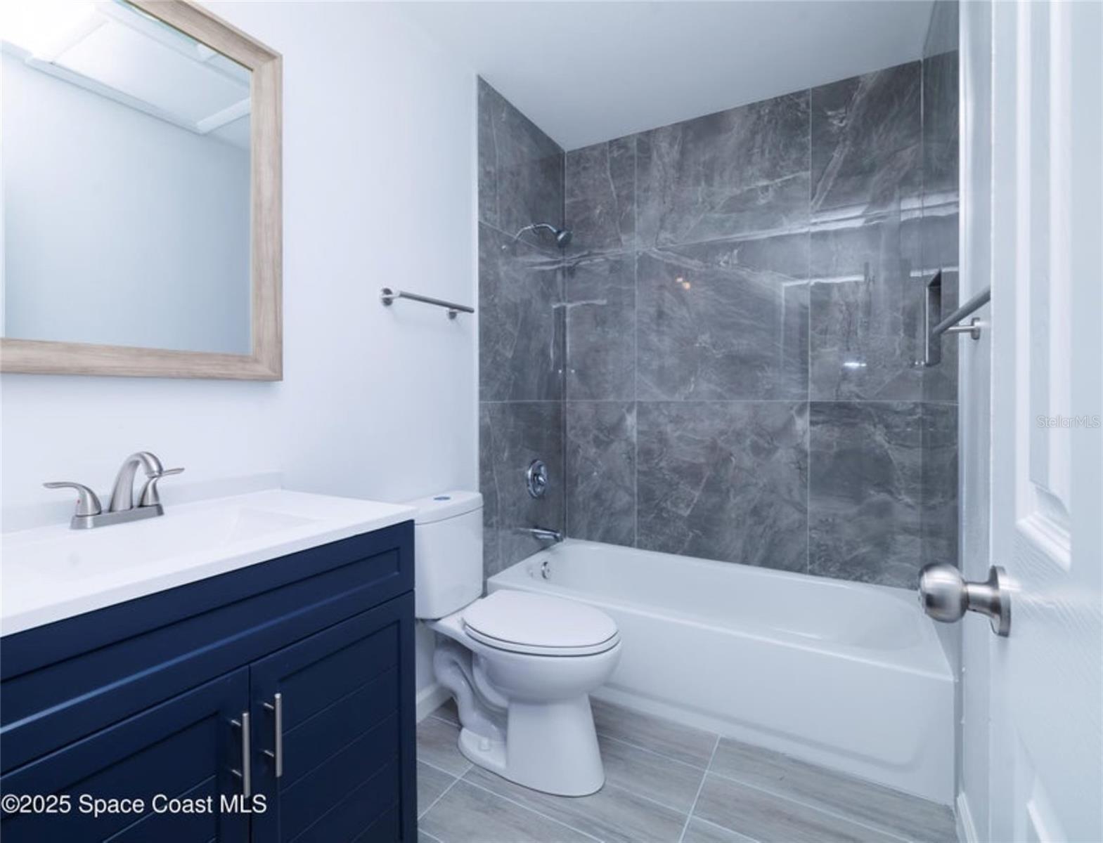 COLLEGE GREEN ESTATES - Residential