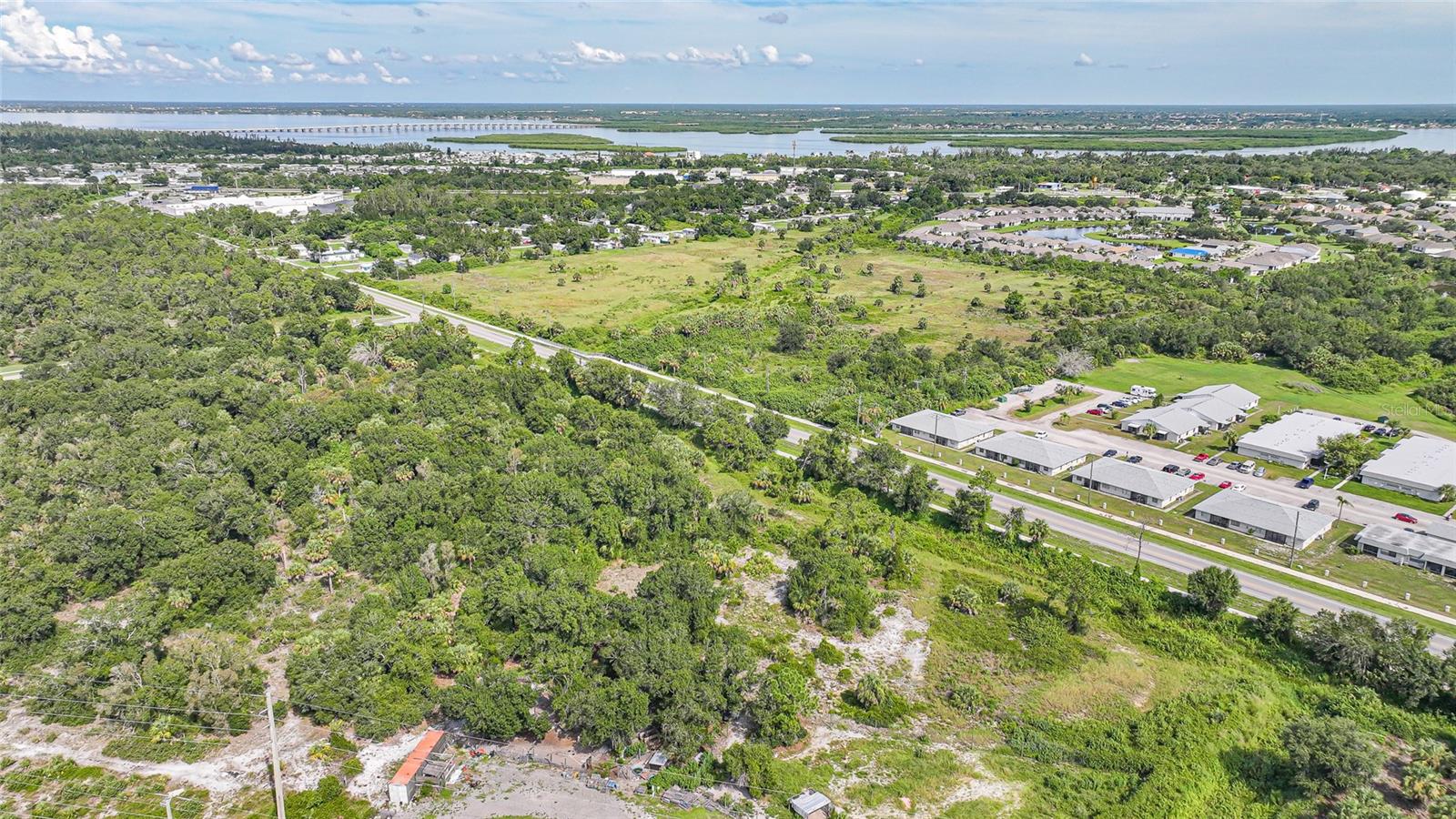 TEE & GRN ESTATES 1ST ADD - Land