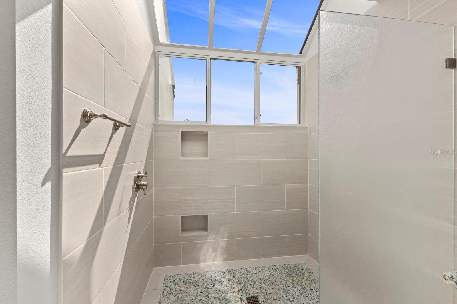 FAIRWAY BAY 1 - Residential