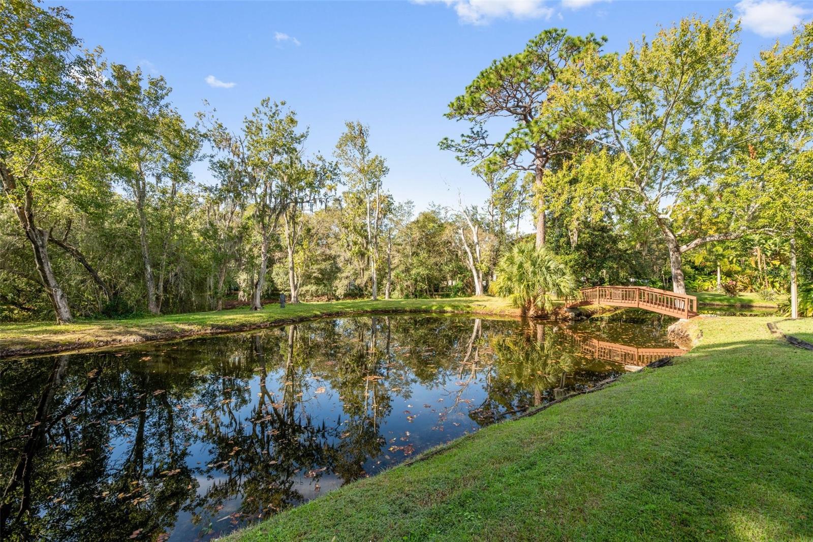 CRESTWOOD OAKS - Residential