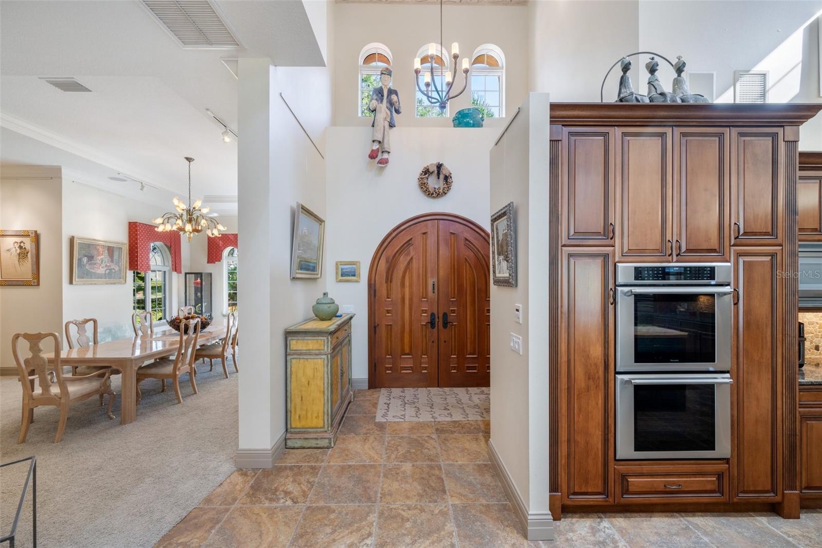 CRESTWOOD OAKS - Residential