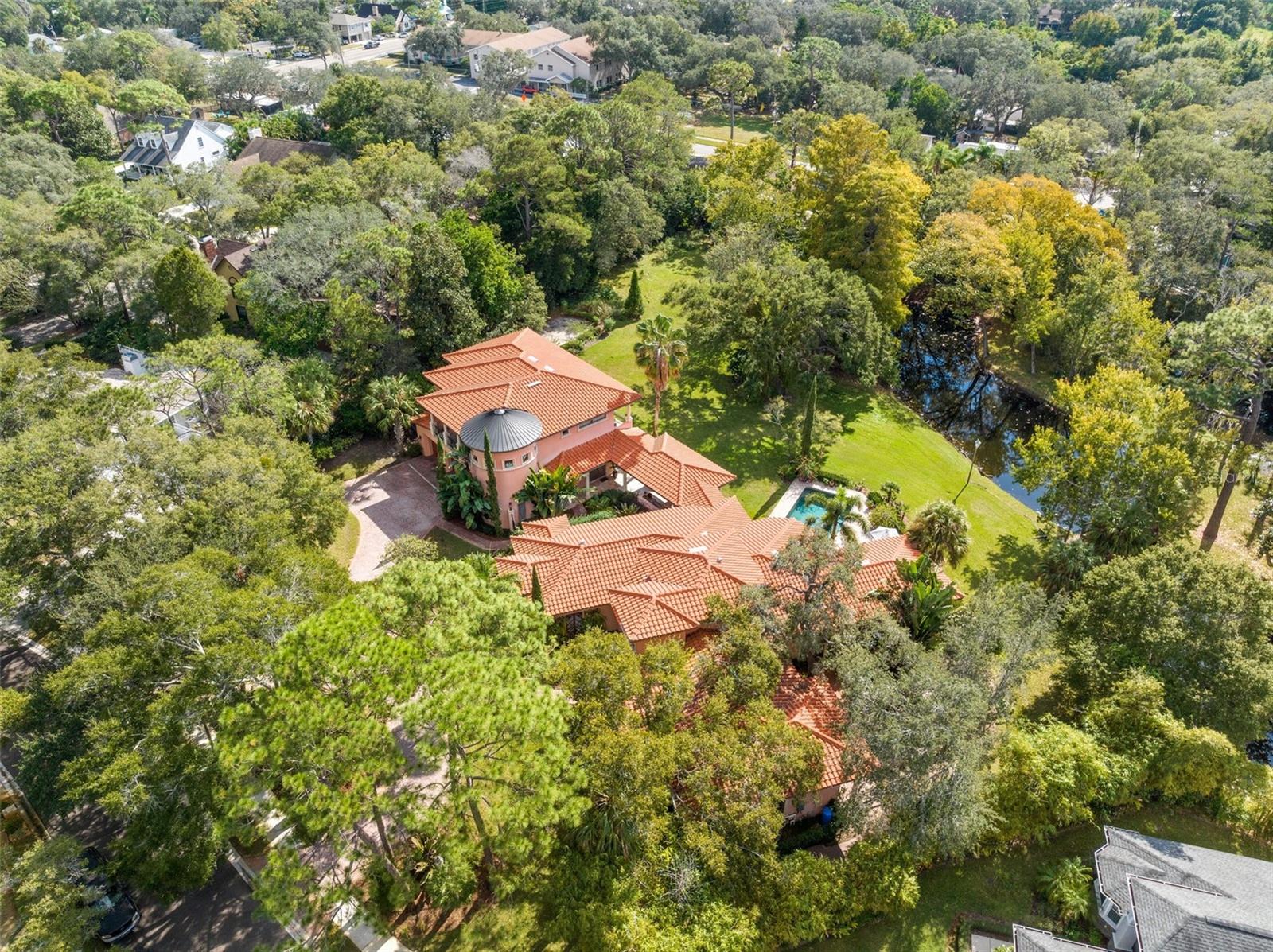 CRESTWOOD OAKS - Residential