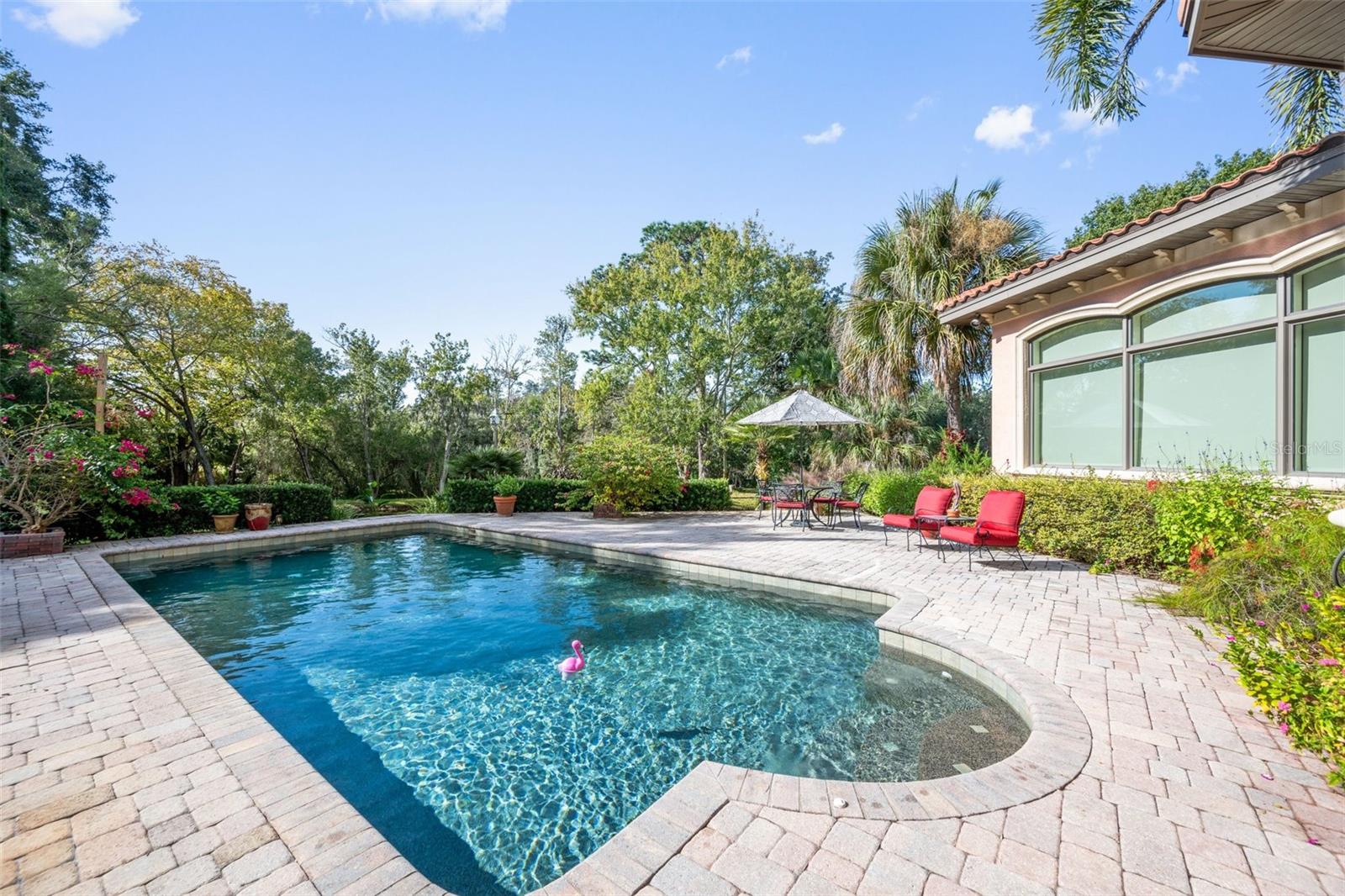 CRESTWOOD OAKS - Residential