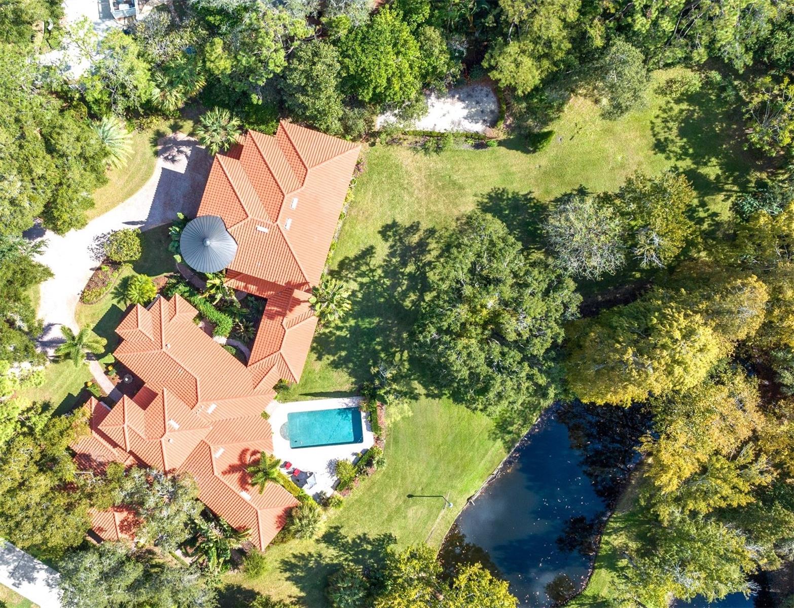 CRESTWOOD OAKS - Residential