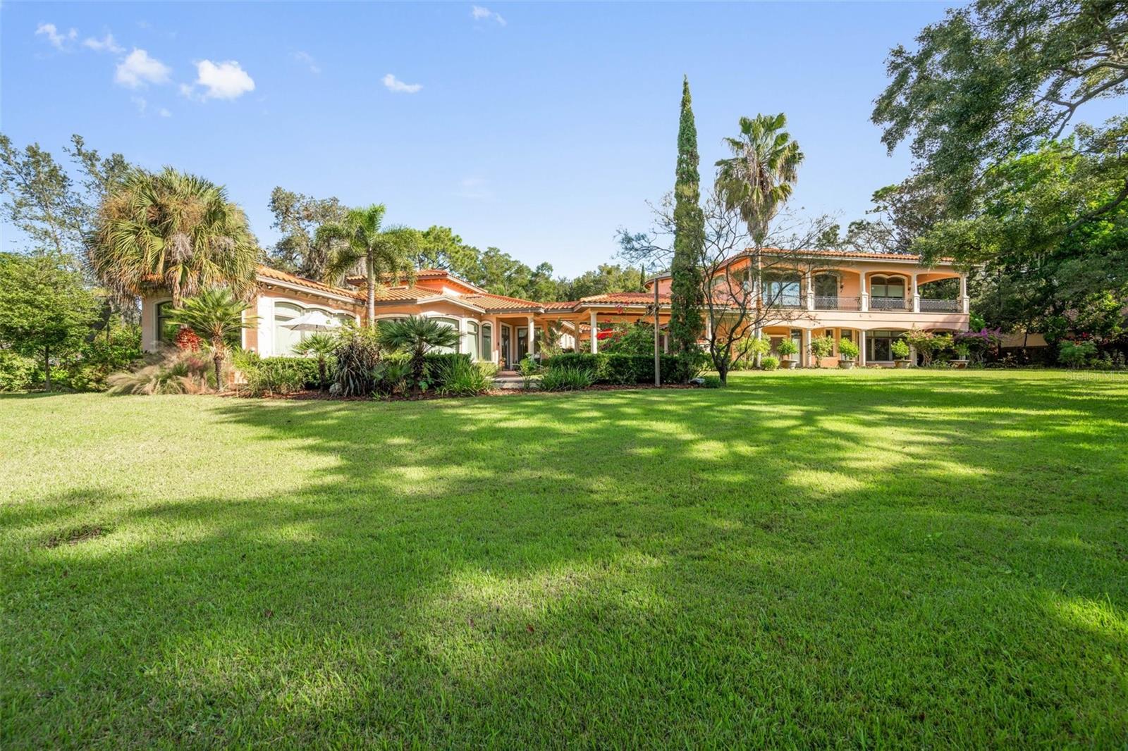 CRESTWOOD OAKS - Residential