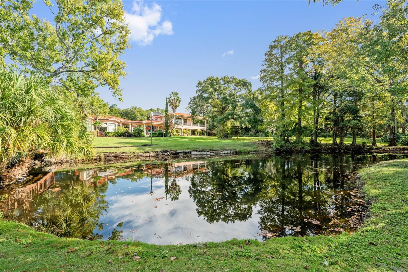 CRESTWOOD OAKS - Residential