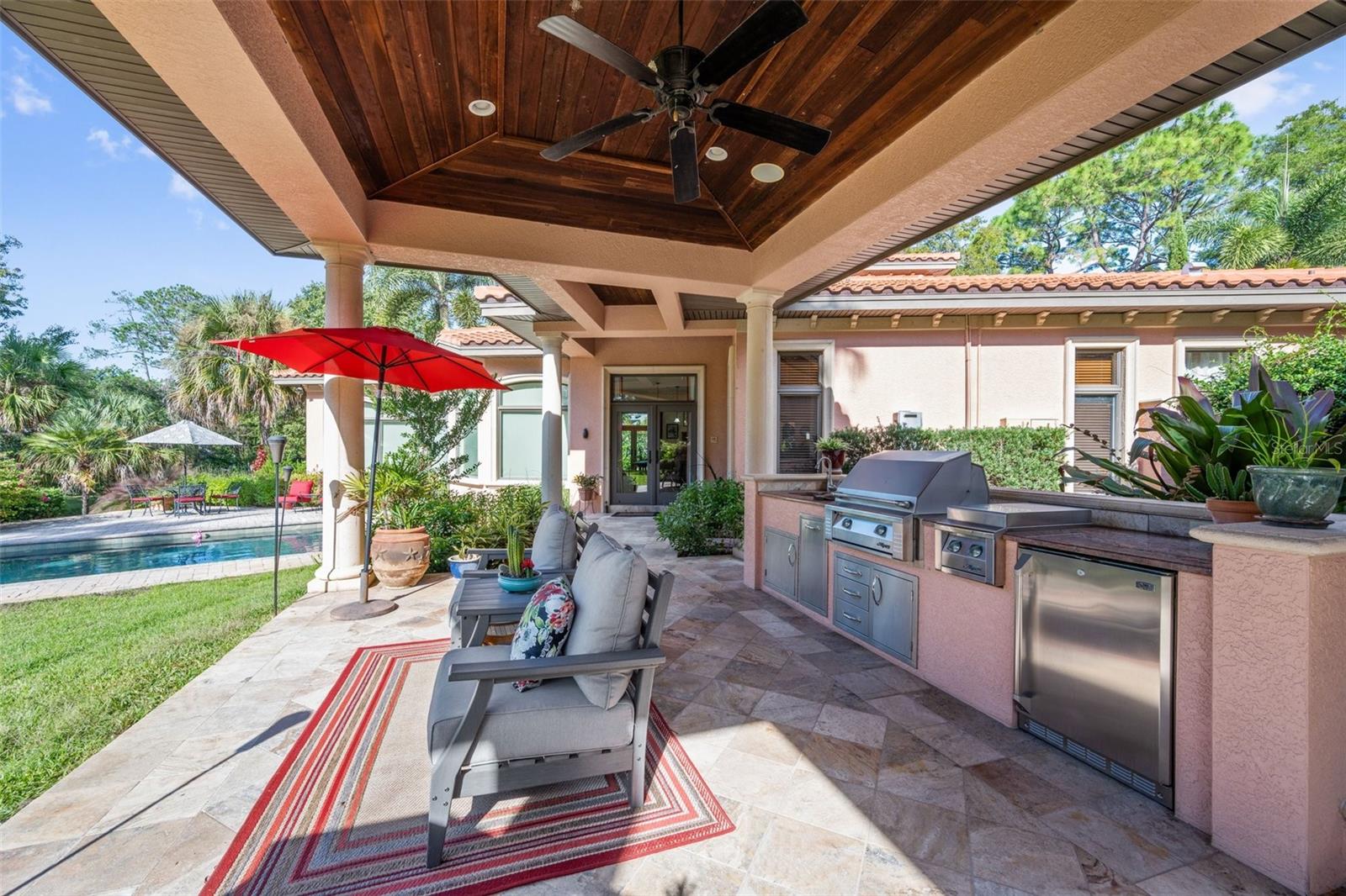 CRESTWOOD OAKS - Residential