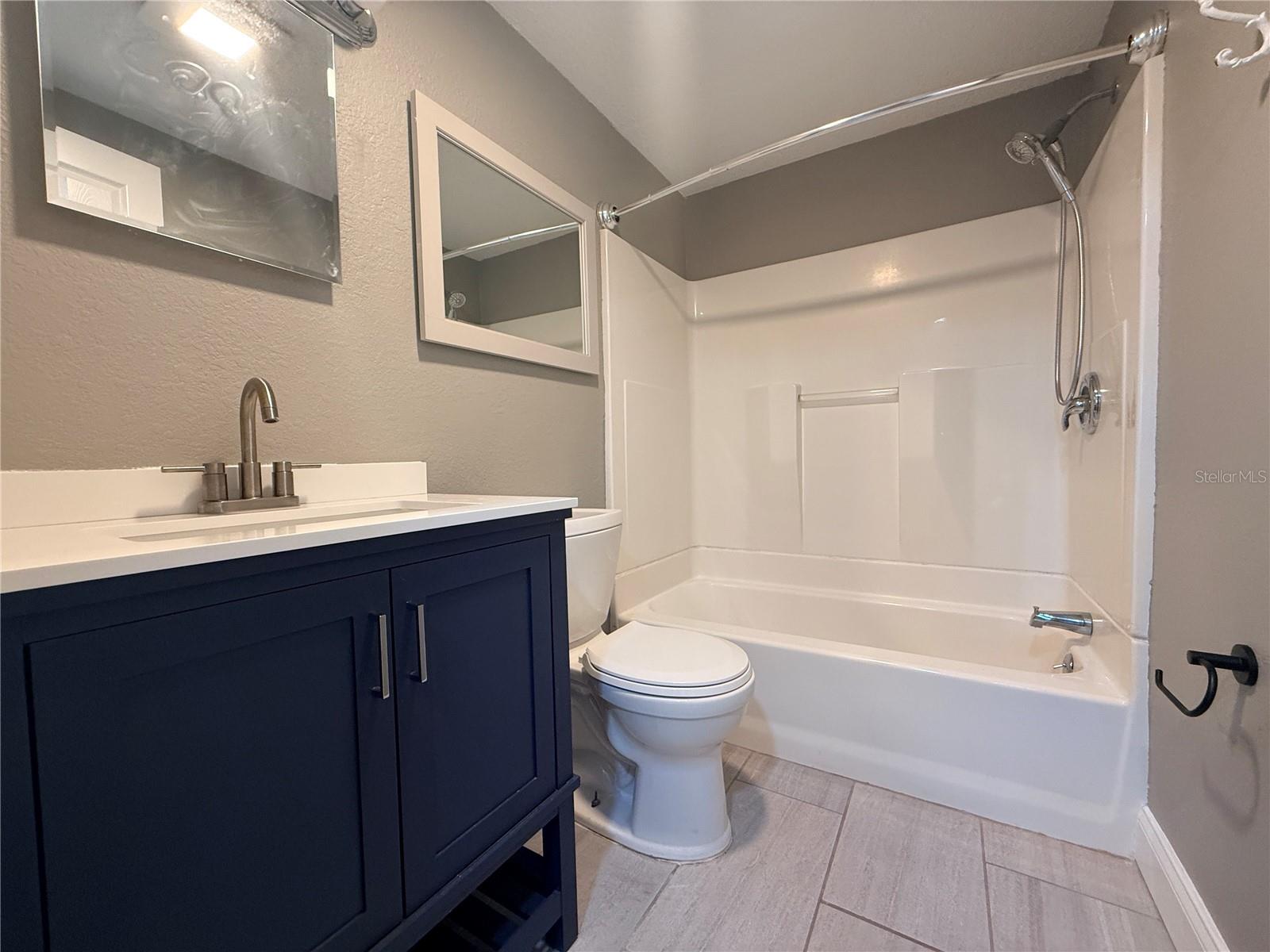6623 BOATYARD DRIVE
