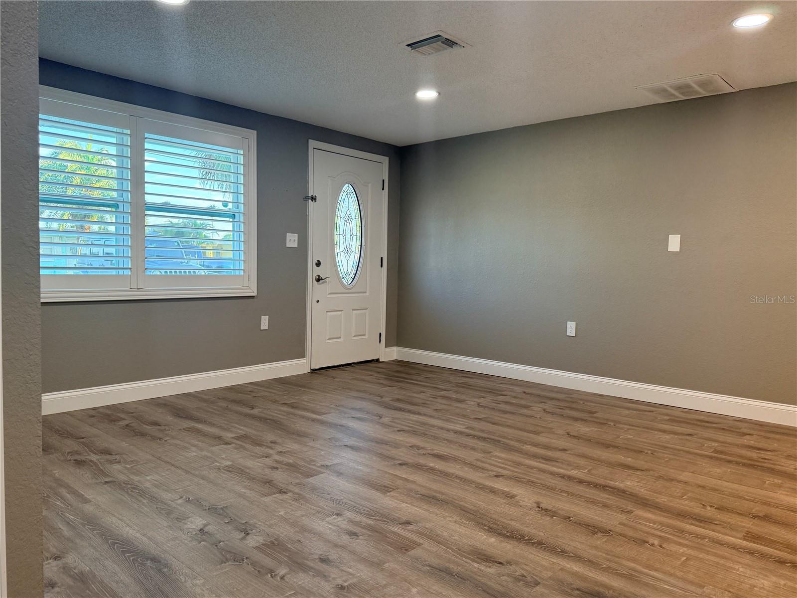 6623 BOATYARD DRIVE