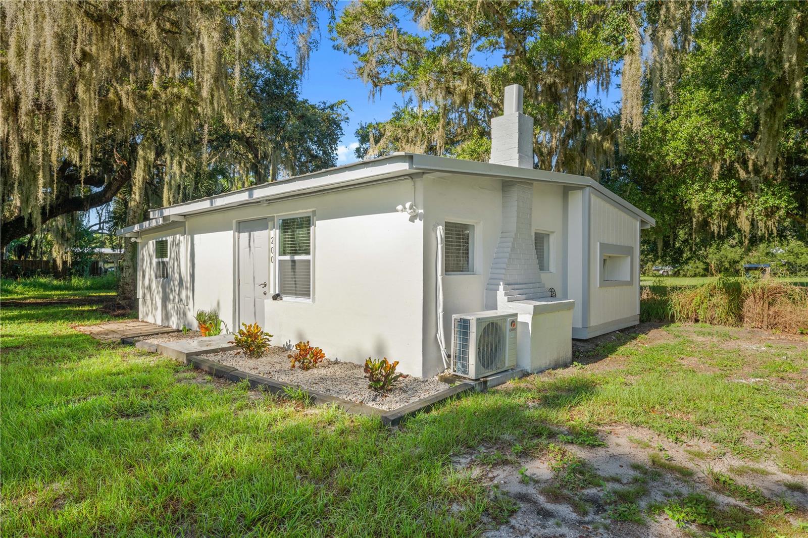 200 LAKE MARIAN ROAD
