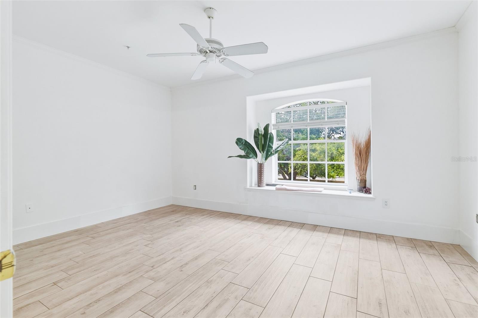 PALMER SQUARE WEST - Residential