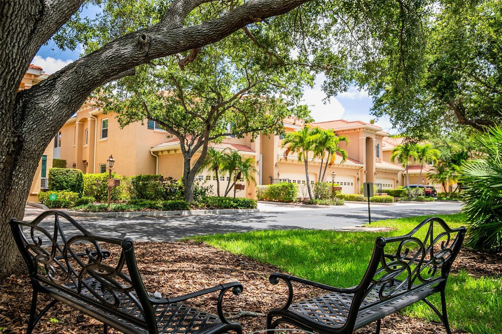 PALMER SQUARE WEST - Residential