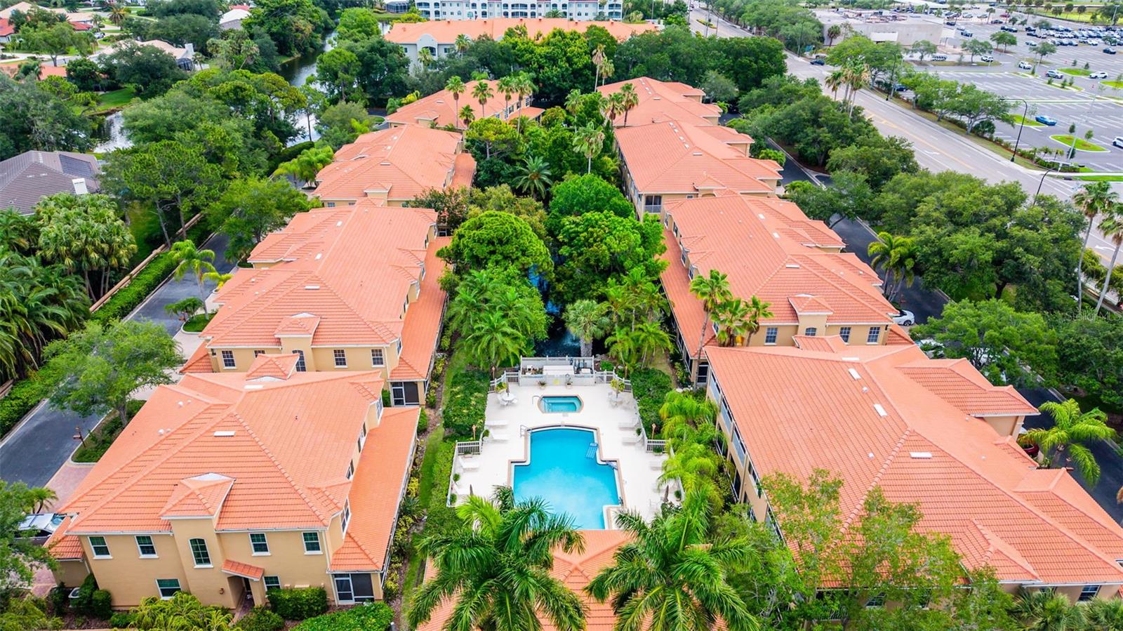 PALMER SQUARE WEST - Residential