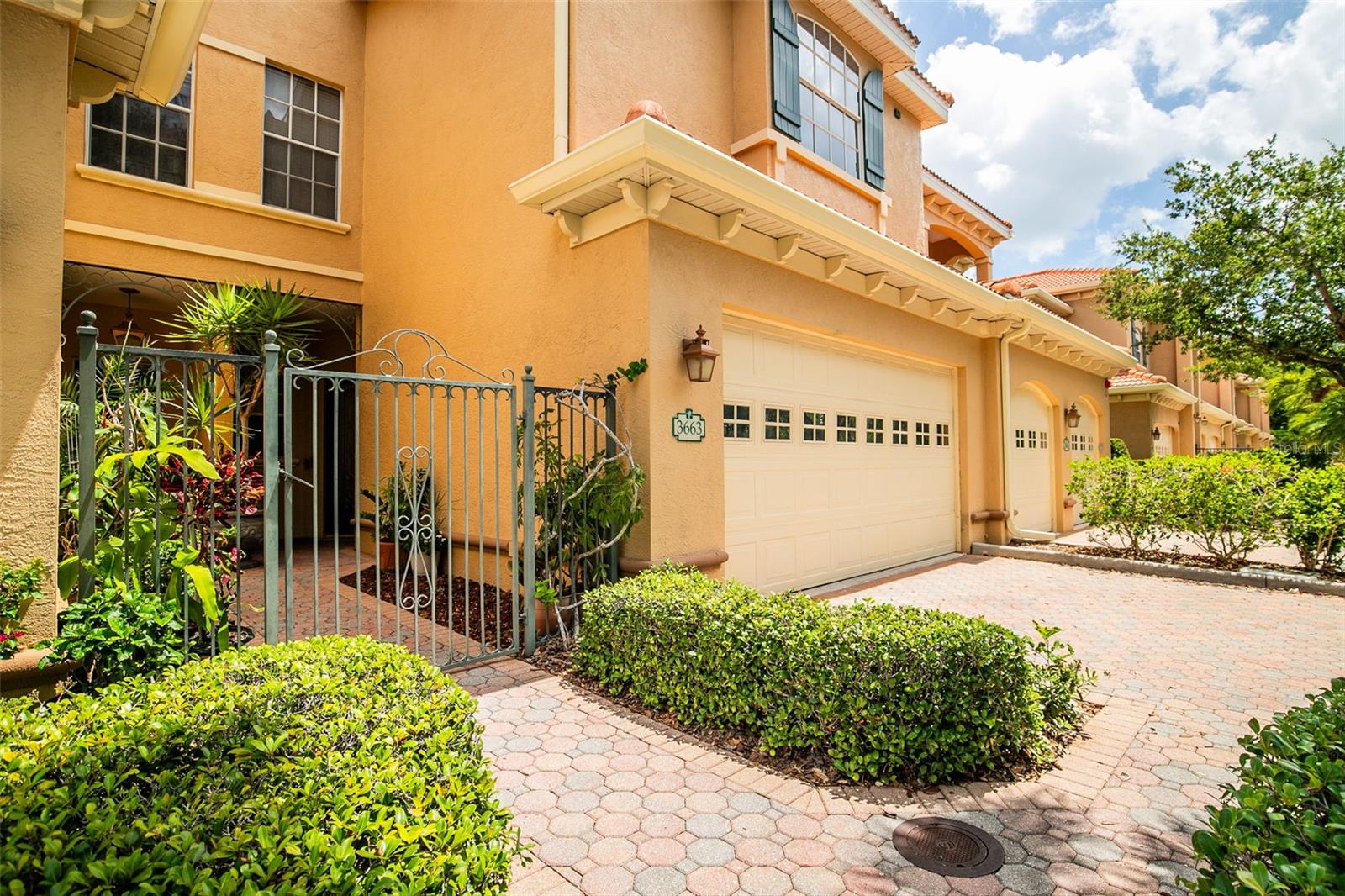 3663 SQUARE WEST LANE 12