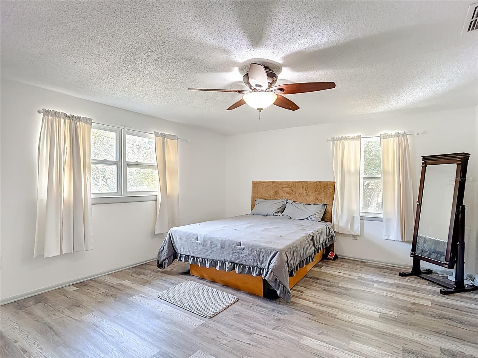 PALM LAKES TERRACE - Residential