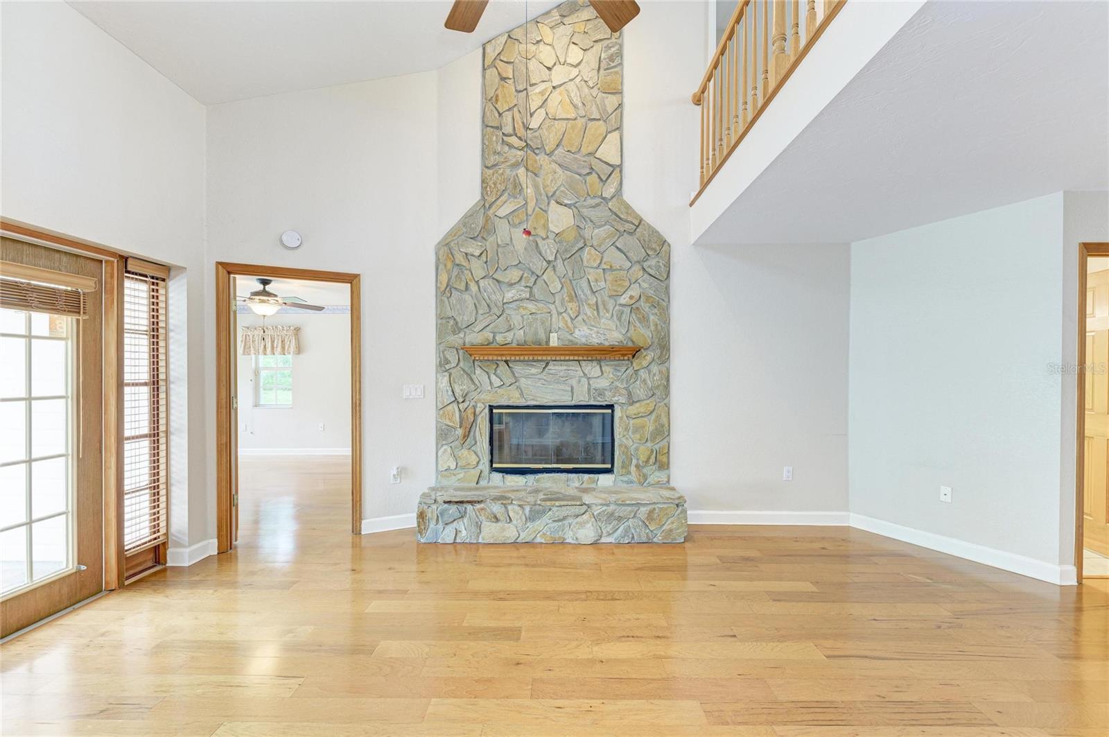 HIDDEN OAKS - Residential