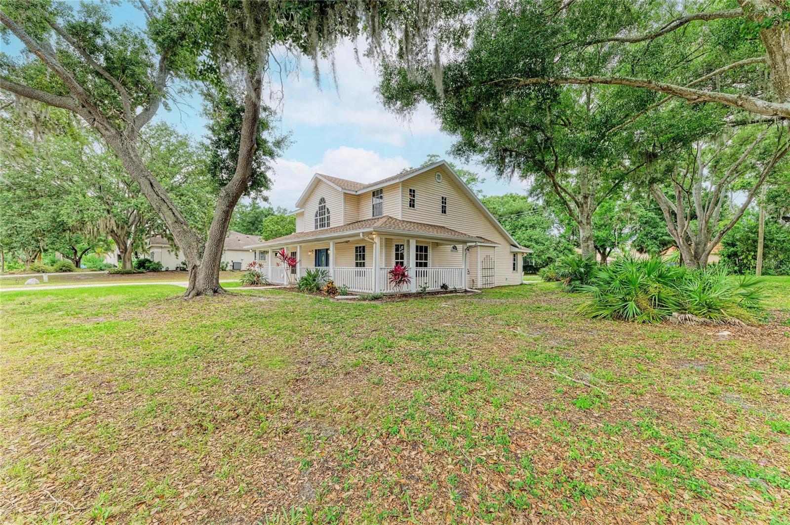 HIDDEN OAKS - Residential