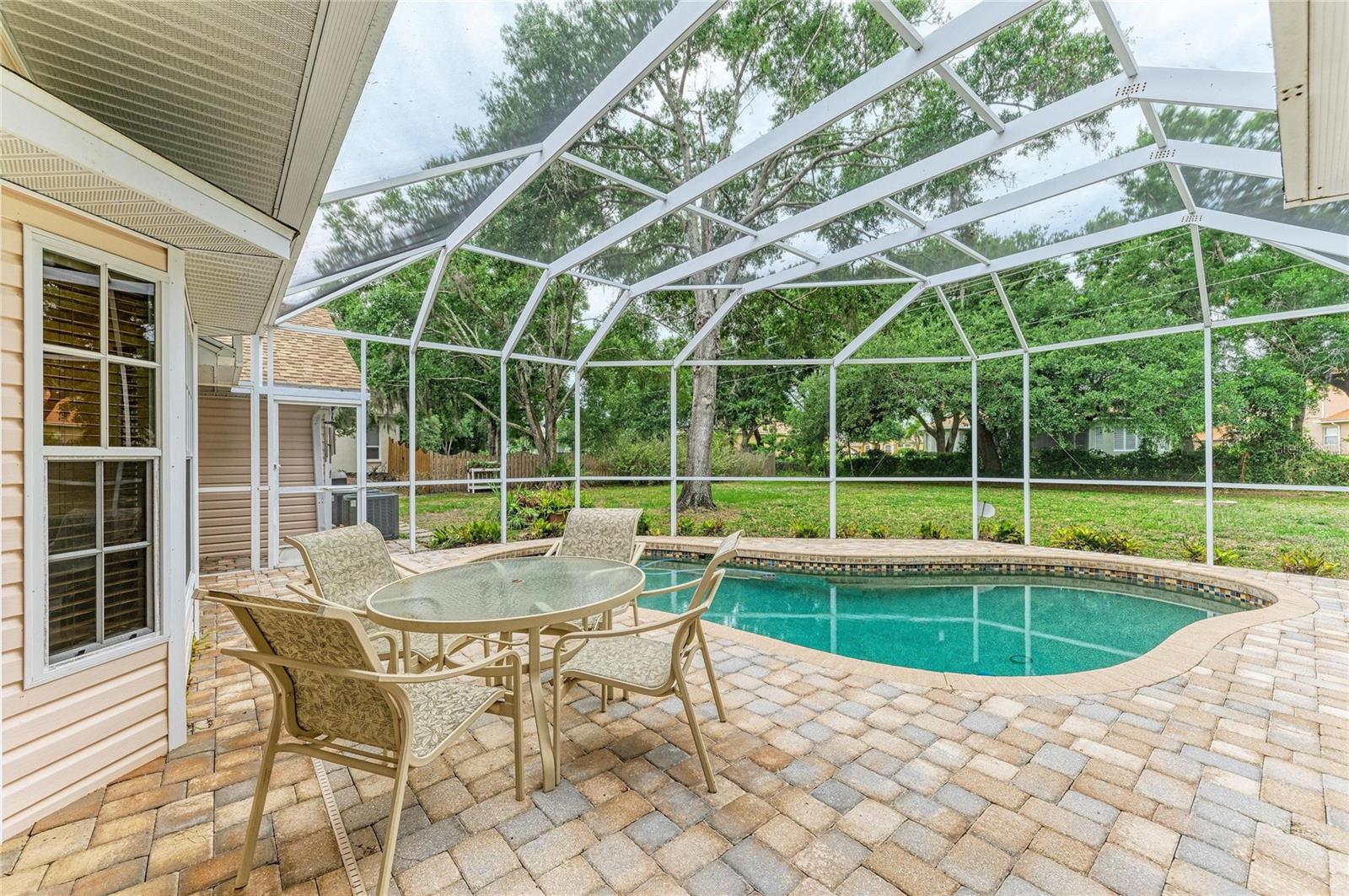 HIDDEN OAKS - Residential