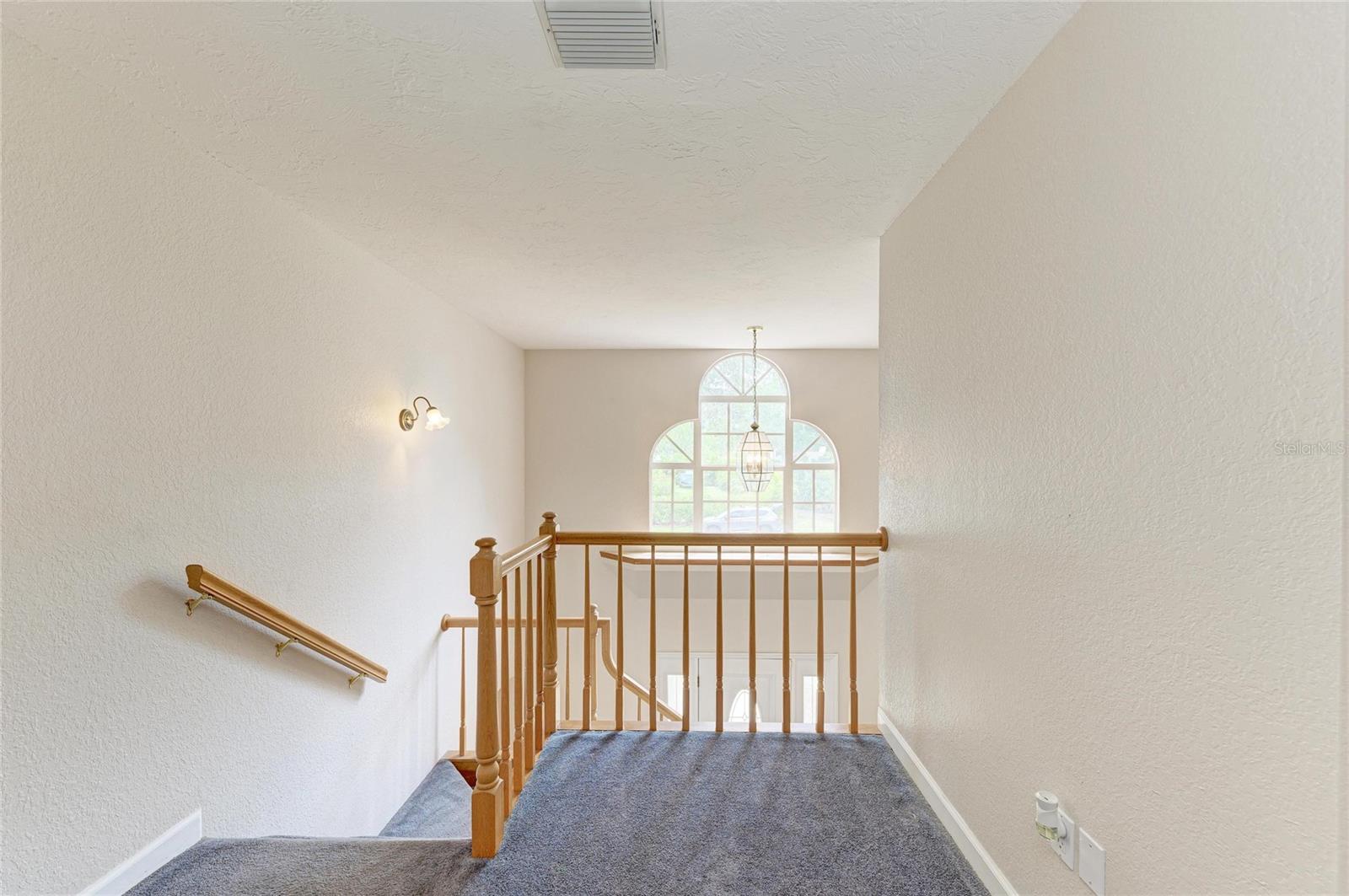 HIDDEN OAKS - Residential