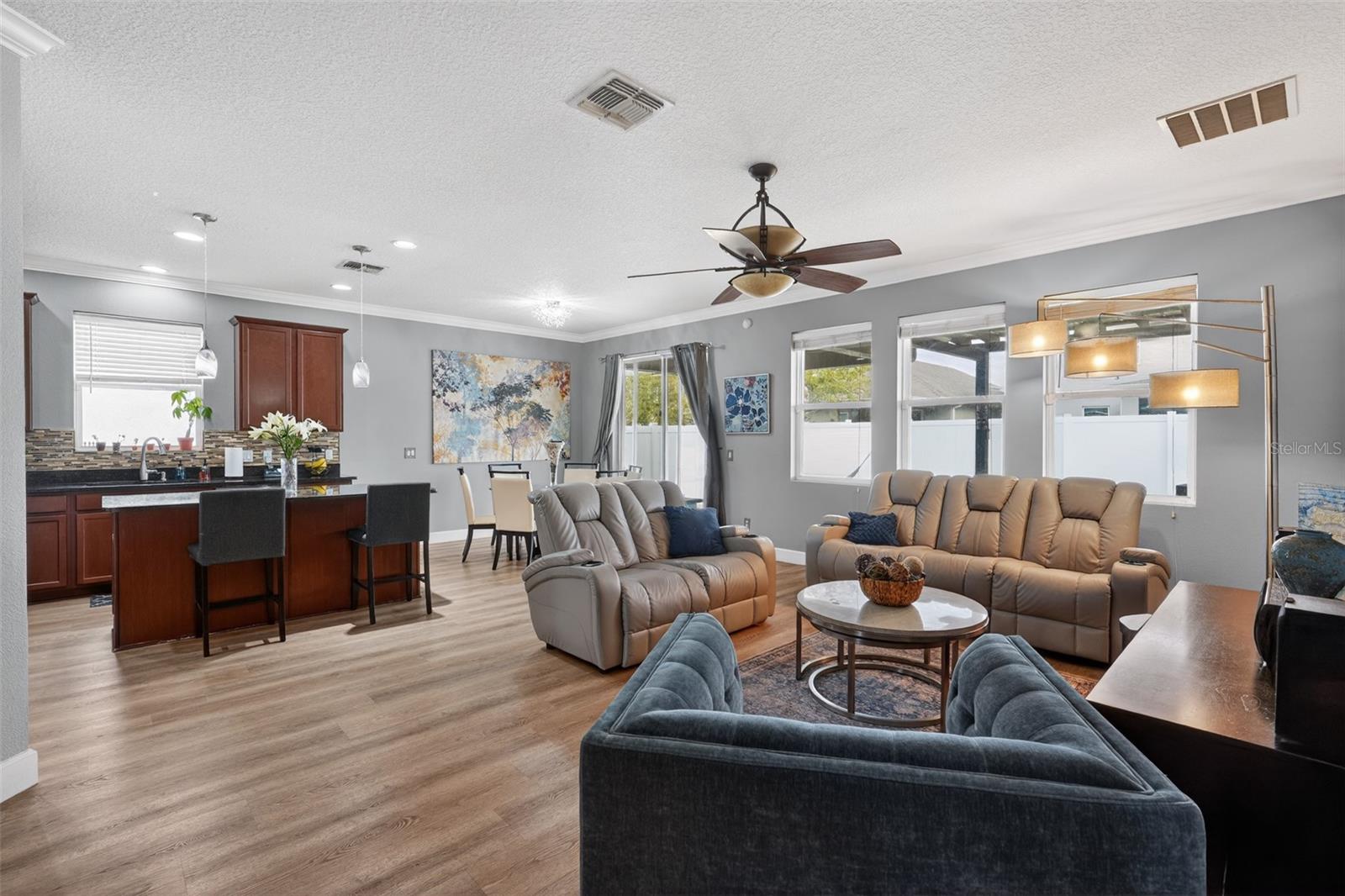 EAGLE BAY PH 3 - Residential