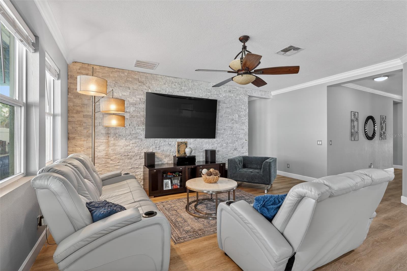 EAGLE BAY PH 3 - Residential