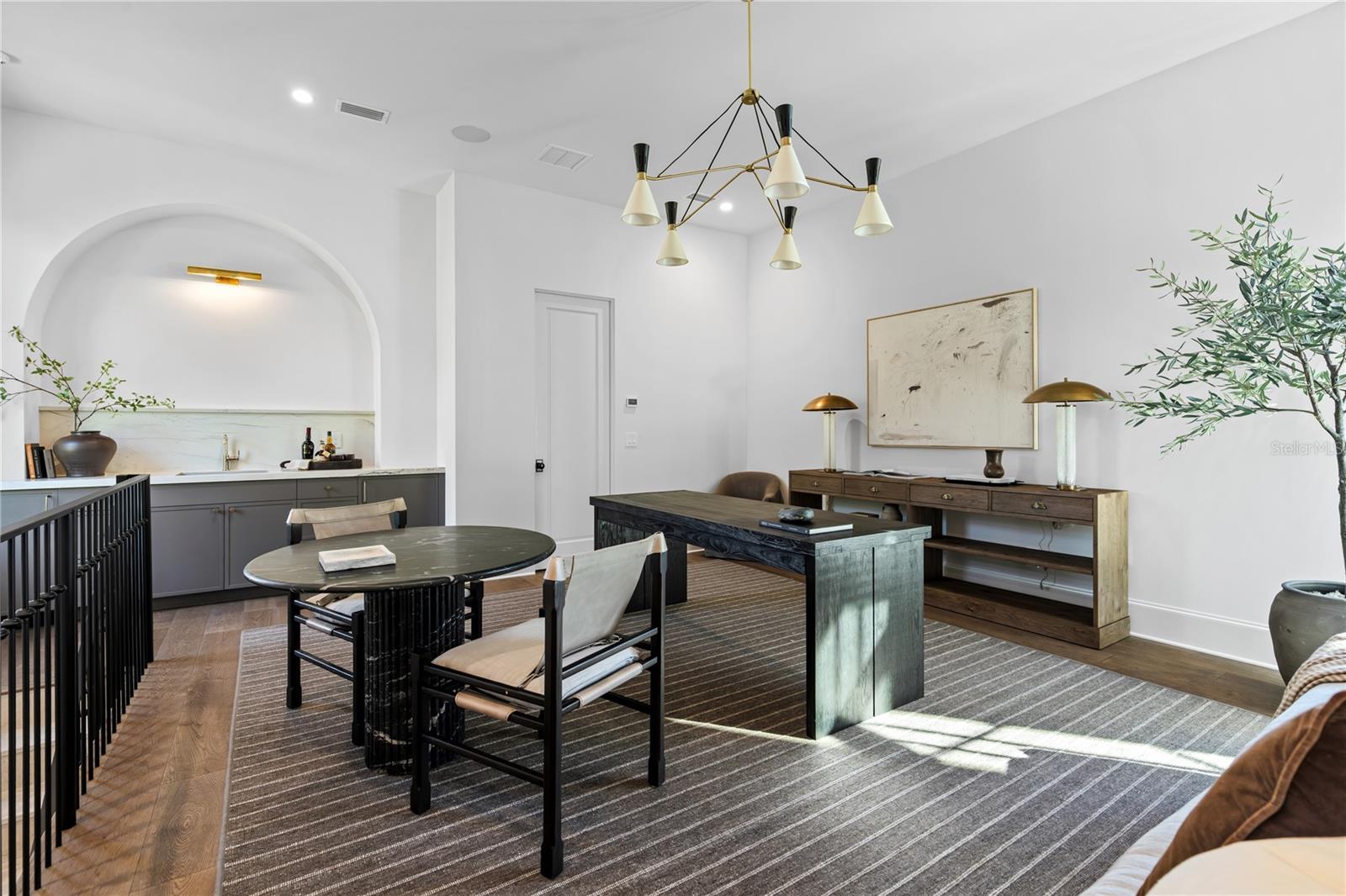 GARDENS OF ISLEWORTH - Residential