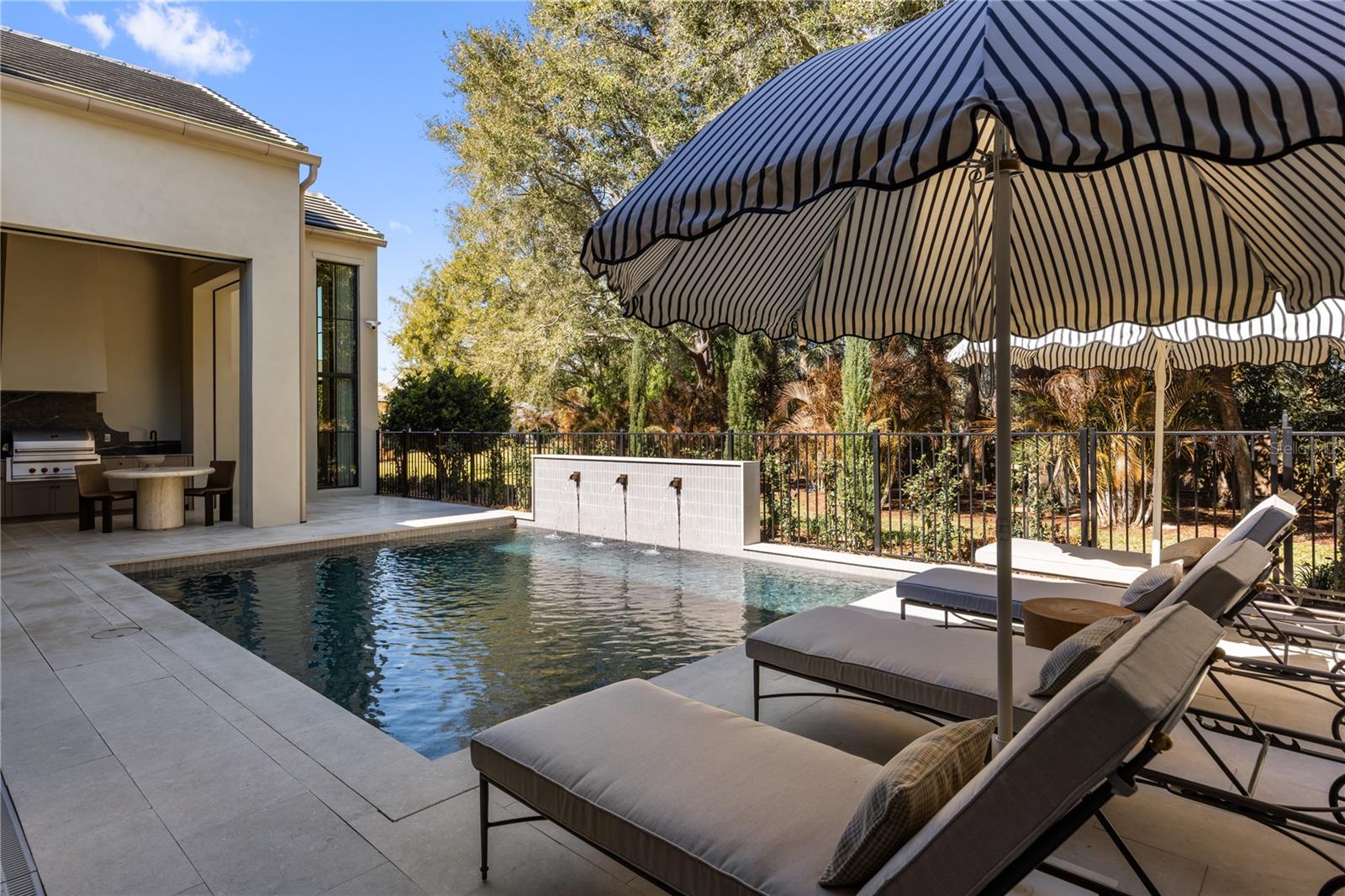 GARDENS OF ISLEWORTH - Residential