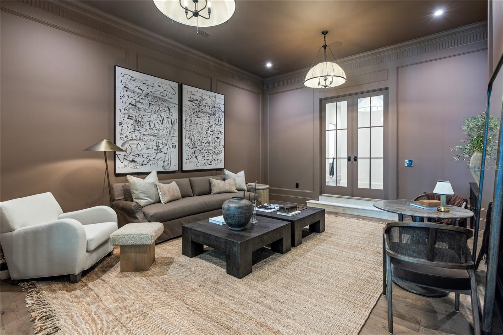 GARDENS OF ISLEWORTH - Residential