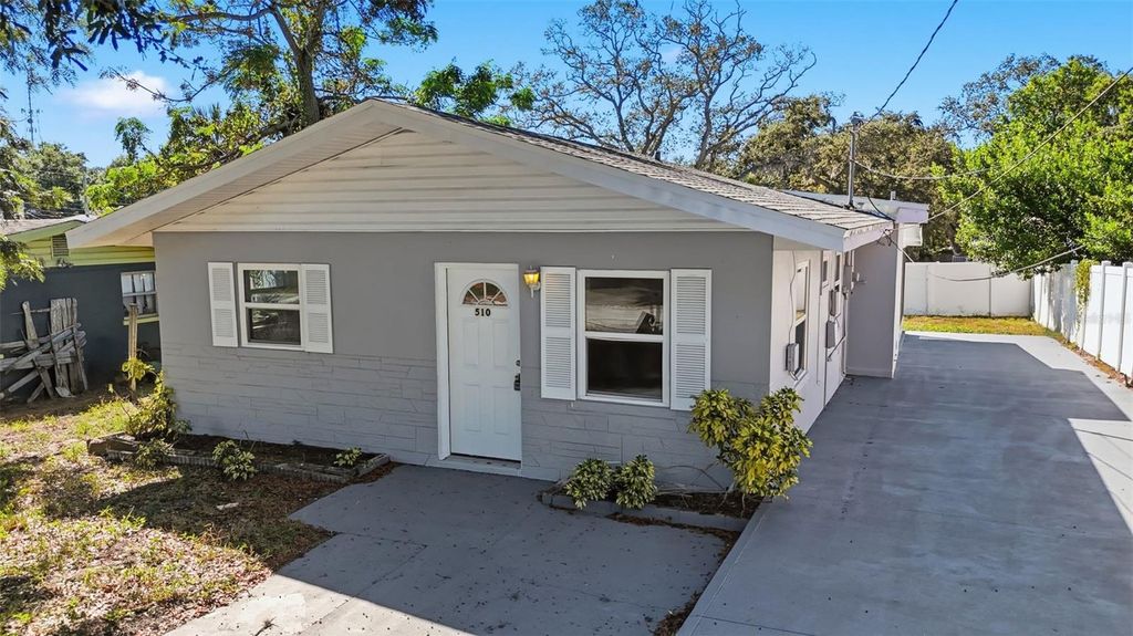 Photo of 510 S Disston Avenue, Tarpon Springs, FL 34689 (MLS # O6342081)