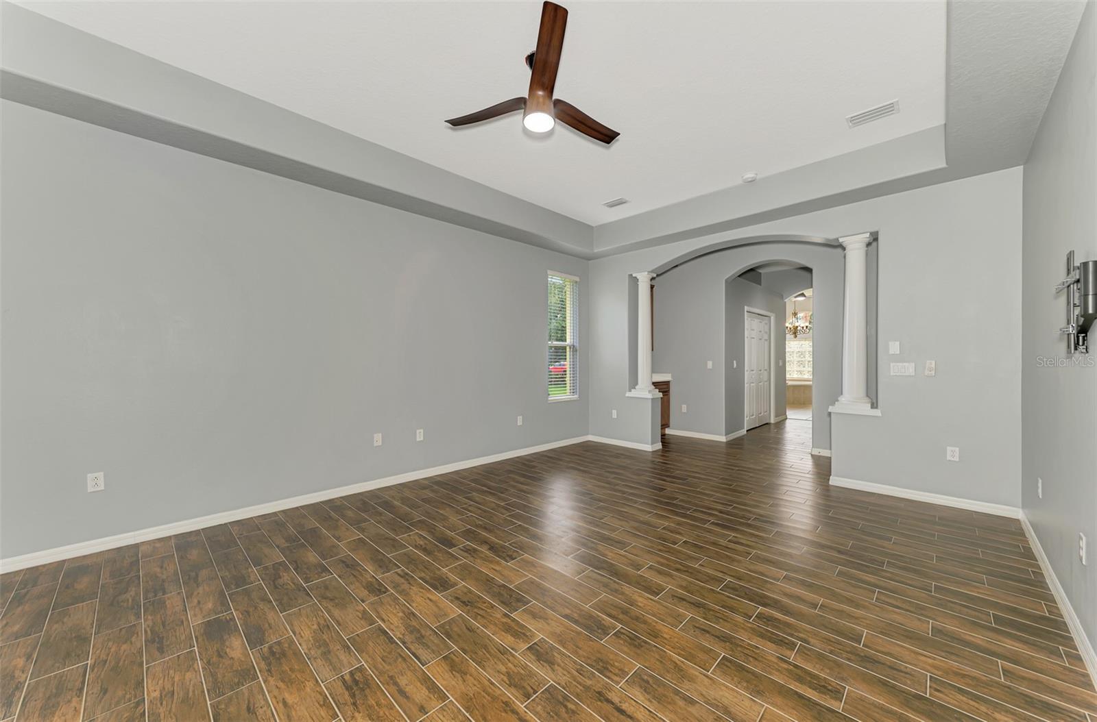 COUNTRY MEADOWS PH I - Residential