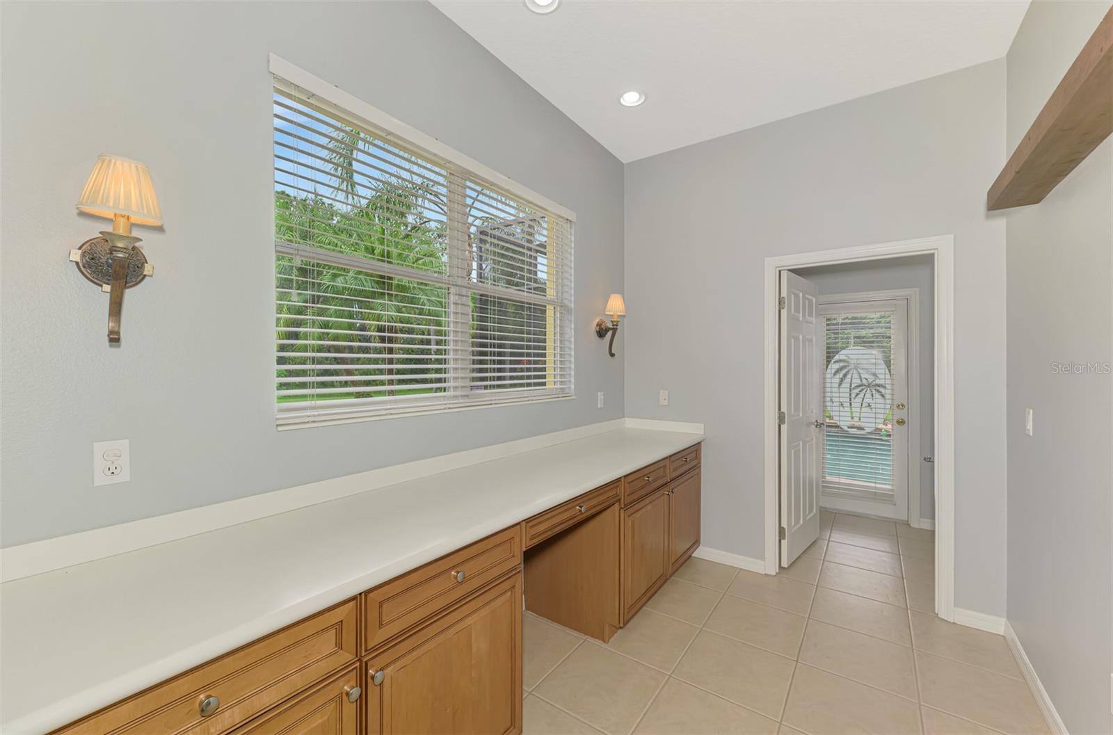 COUNTRY MEADOWS PH I - Residential