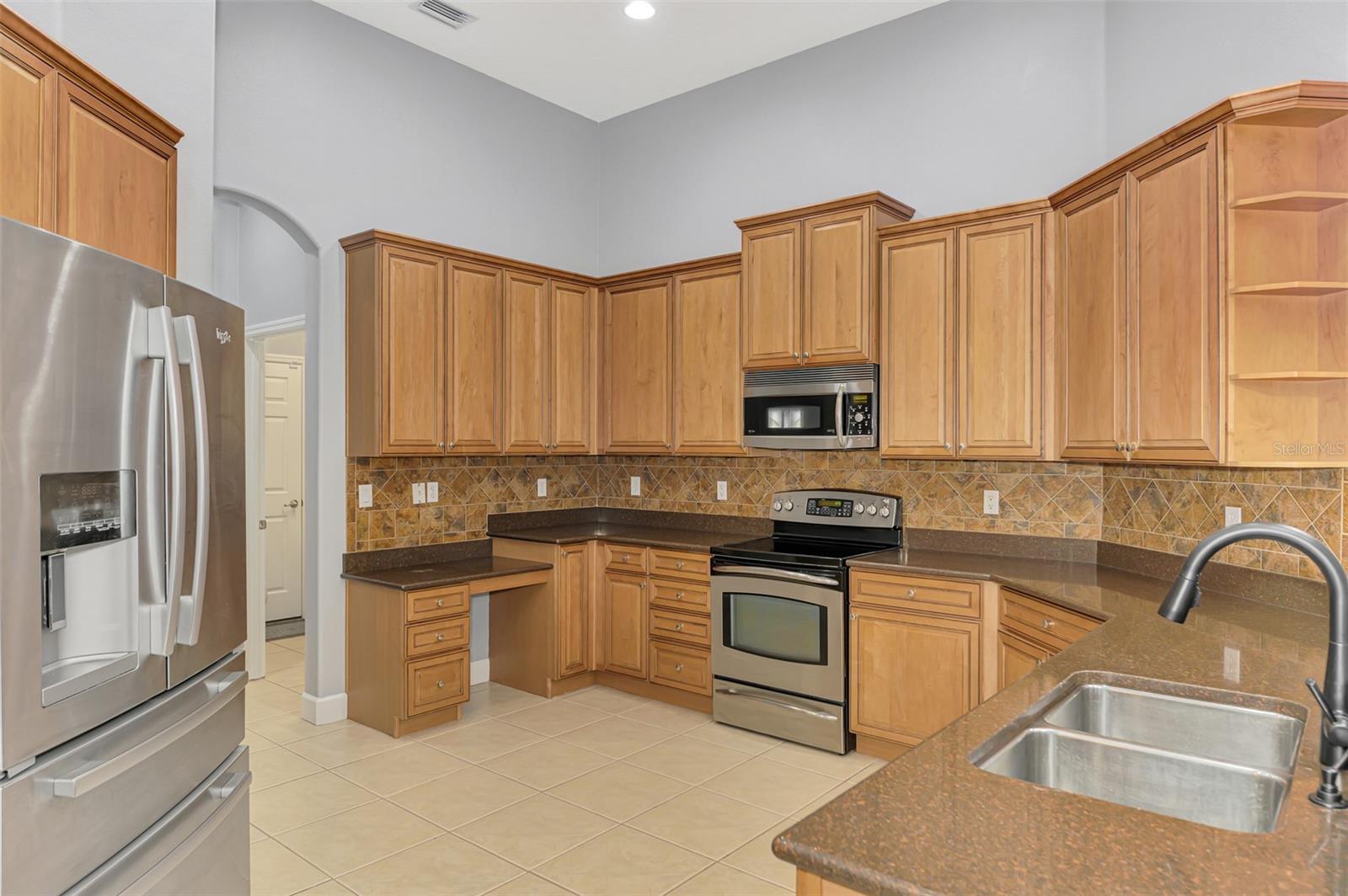 COUNTRY MEADOWS PH I - Residential