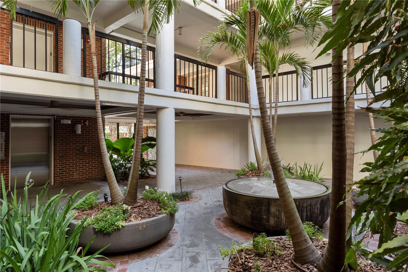 SEDDON COVE A CONDO - Residential