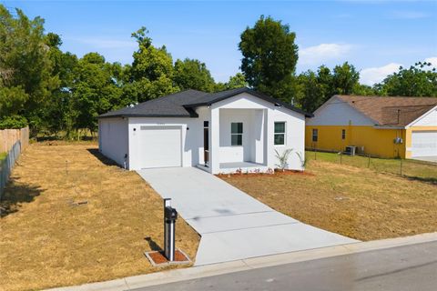 Photo of 15304 16th Street, Dade City, FL 33523 (MLS # TB8454092)