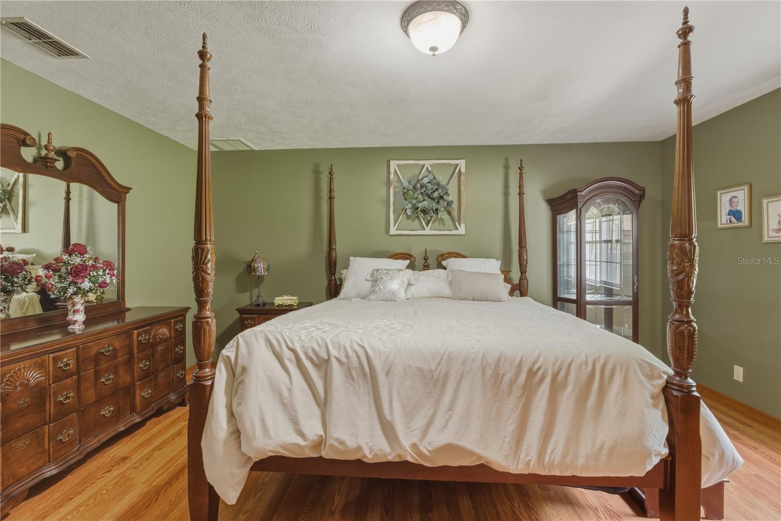 MEADOW WOOD FARMS - Residential