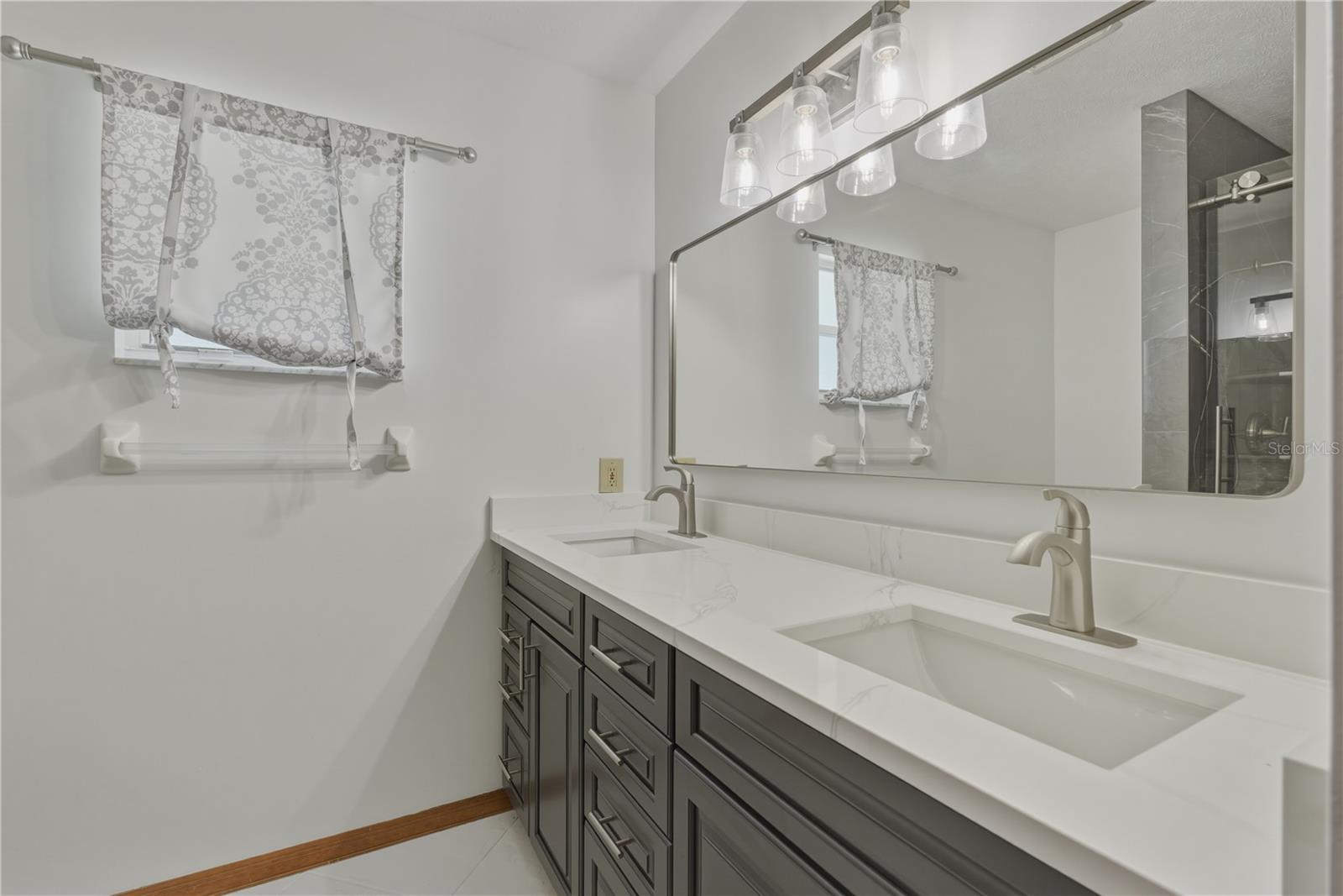 MEADOW WOOD FARMS - Residential