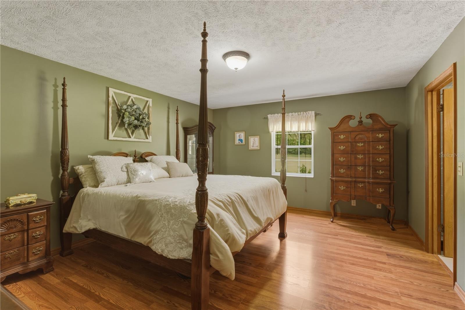 MEADOW WOOD FARMS - Residential