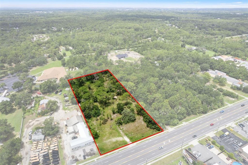 Photo of 6552 W Gulf To Lake Highway, Crystal River, FL 34429 (MLS # OM705983)