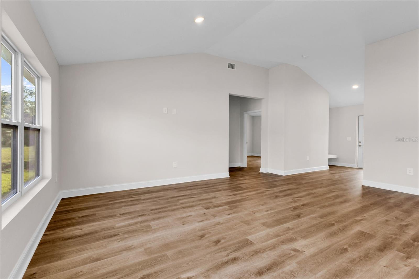 PORT CHARLOTTE SUB 12 - Residential Lease