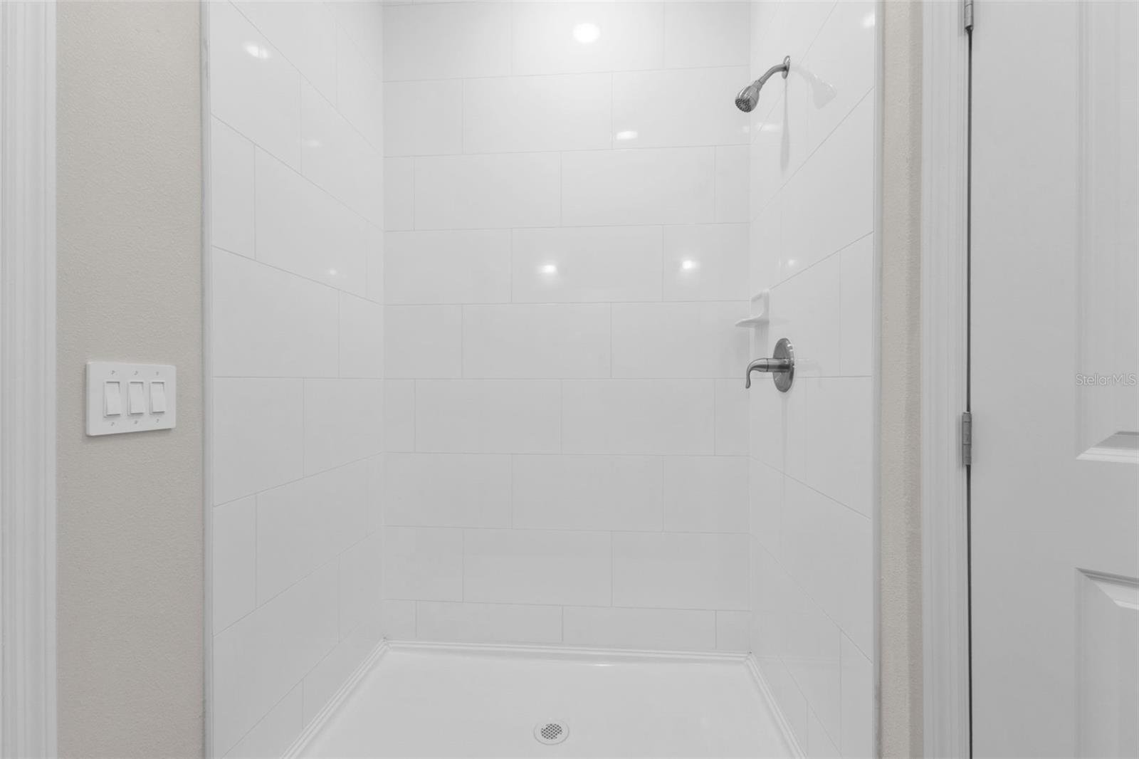 PORT CHARLOTTE SUB 12 - Residential Lease