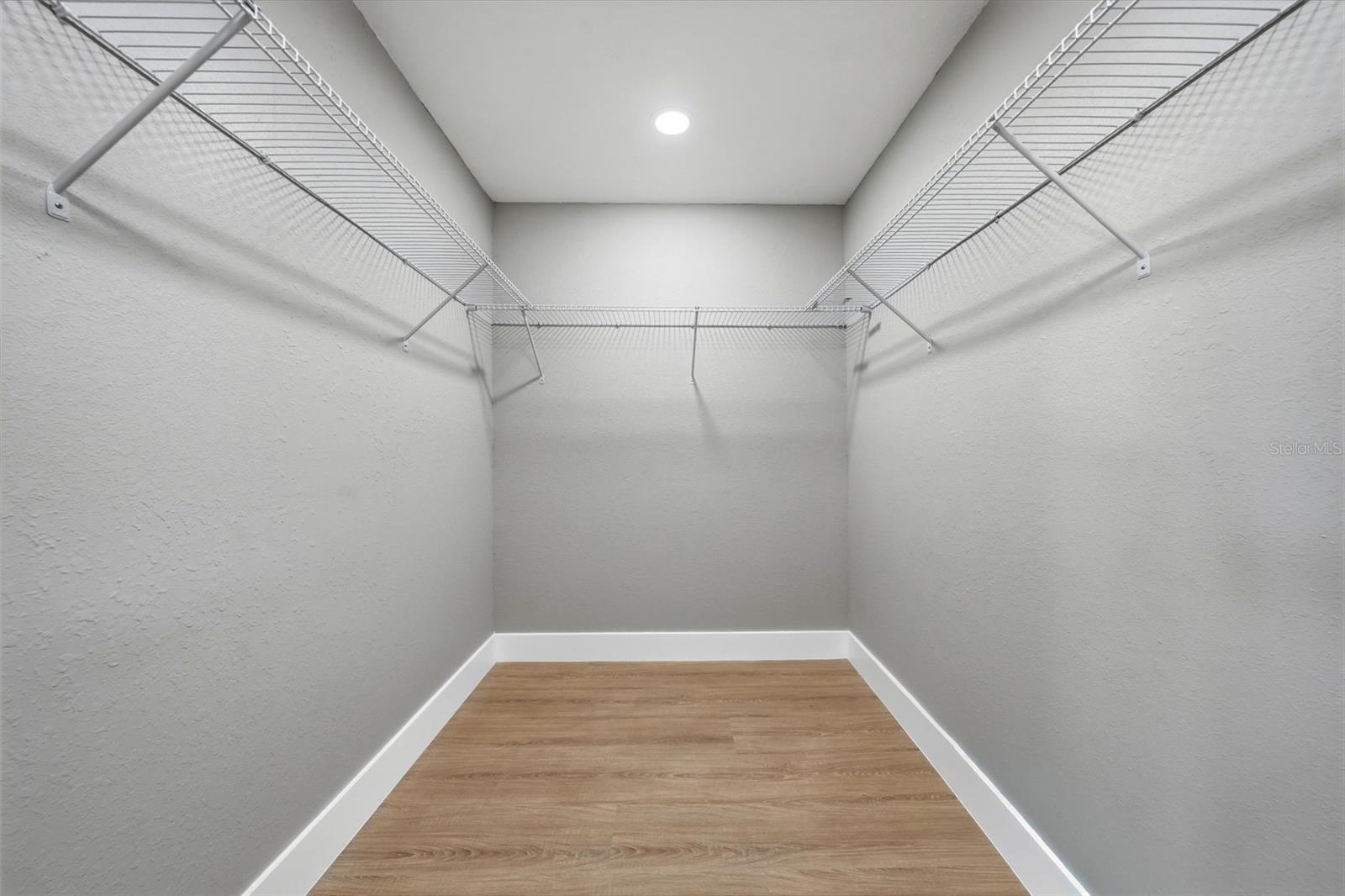 SLEEPY HOLLOW - Residential