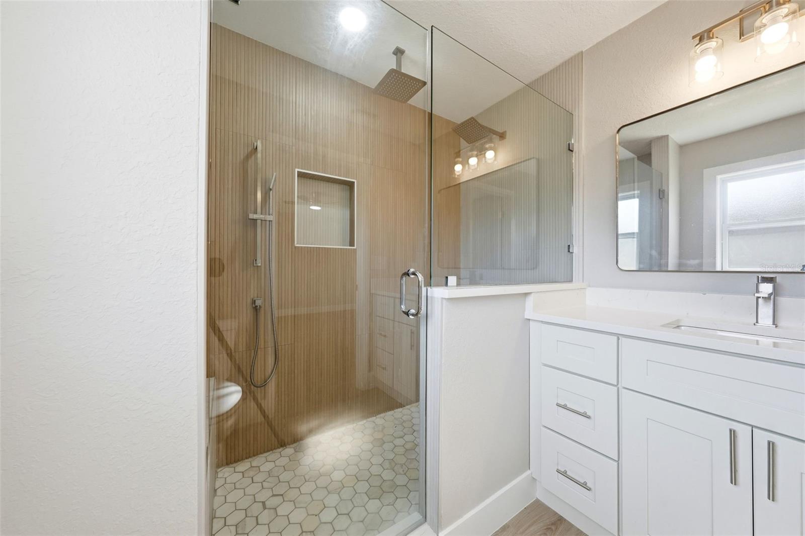 SLEEPY HOLLOW - Residential