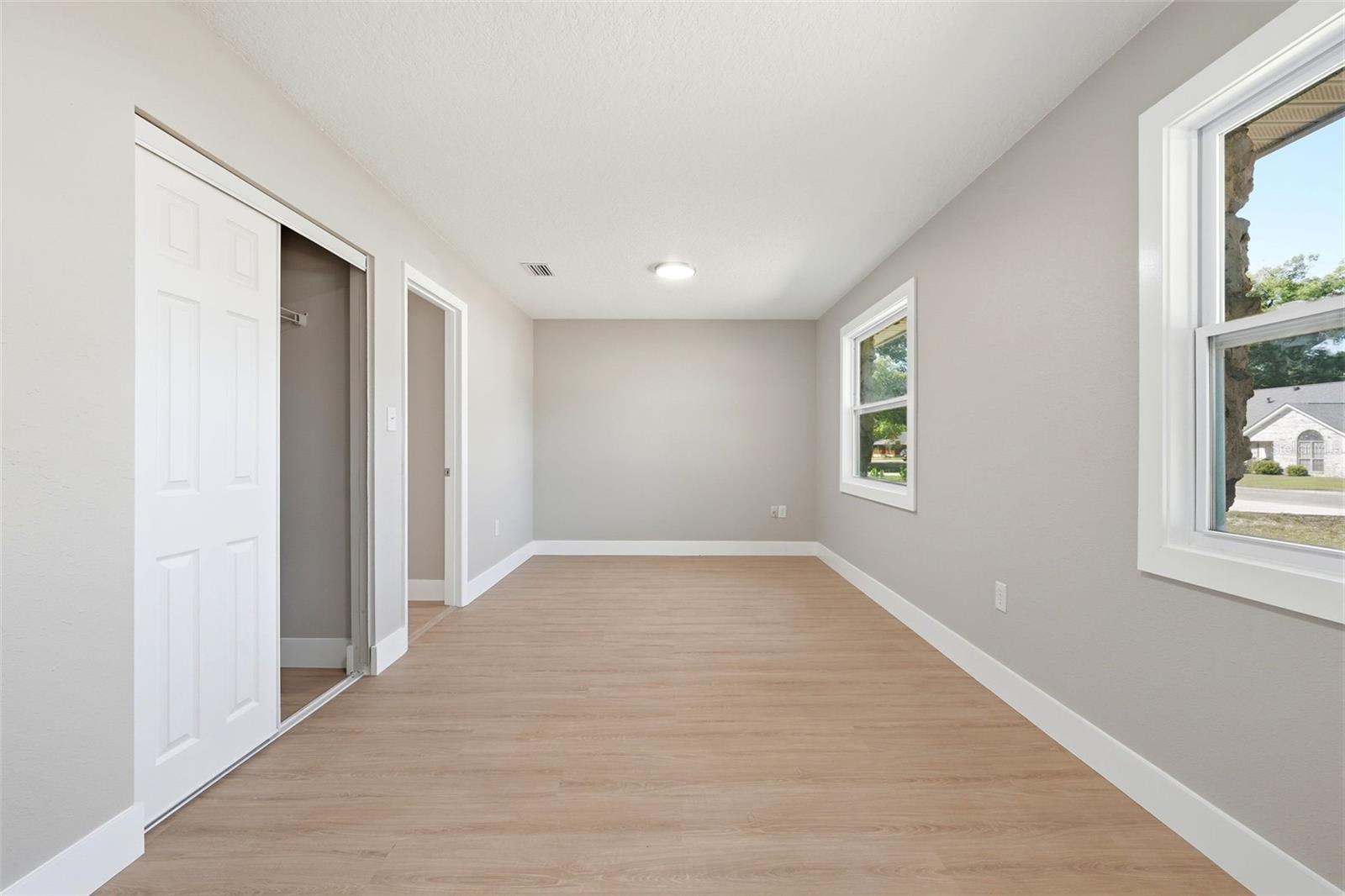 SLEEPY HOLLOW - Residential